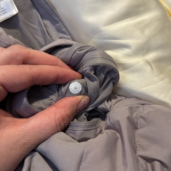 Lululemon Down For It All Dark Chrome Jacket - Picture 6 of 10